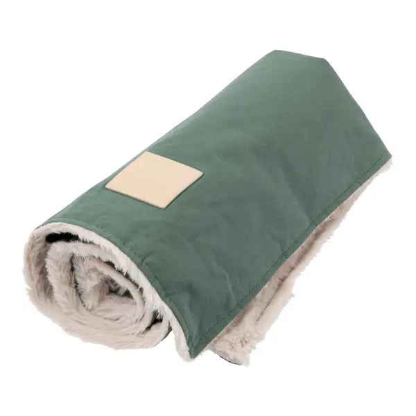 Fuzzyard Life Comforter Blanket in Myrtle Green - Fuzzyard - 3